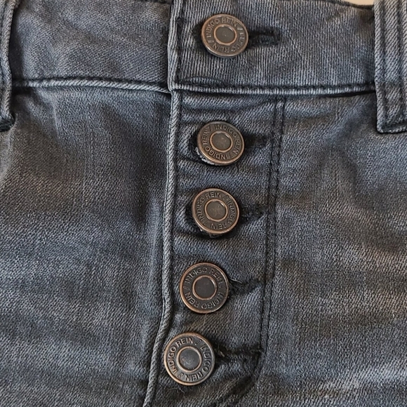 Indigo Rein Denim Jean Shorts Distressed, Dark Gray, Size 29 - Picture 2 of 4